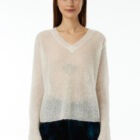 Maglia leggerissima a V in Baby Kid Mohair e Merino Extrafine