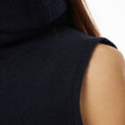 Sleeveless high-neck sweater in 100% Extrafine Merino, ribbed collar