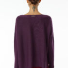 Boat neck sweater in 100% Extrafine Merino, horizontal rib knit,