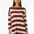 Oversized striped shiny viscose sweater with long sleeve and tubular bottom edge.