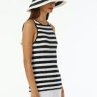 American neckline tank top in ribbed and striped stretch viscose. Quite fitted vestibility.