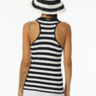 American neckline tank top in ribbed and striped stretch viscose. Quite fitted vestibility.