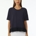 Crew neck t-shirt in Stretch viscose jersey with short sleeves and 100% cotton fringes at bottom. Regular vestibility.