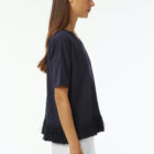 Crew neck t-shirt in Stretch viscose jersey with short sleeves and 100% cotton fringes at bottom. Regular vestibility.